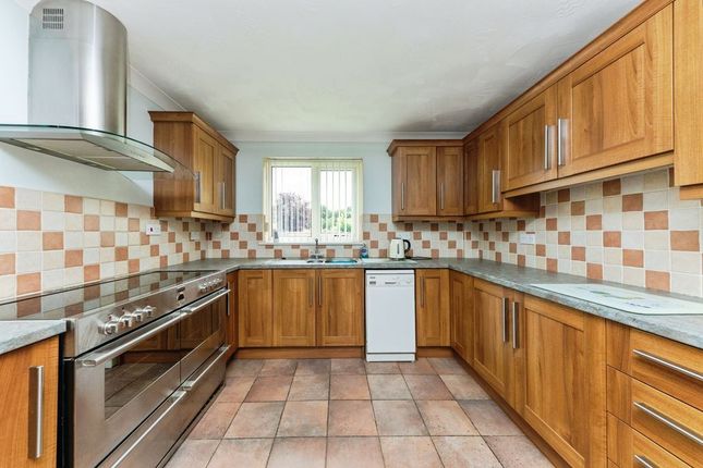 18, Orchard Park, Grimoldby photo 2