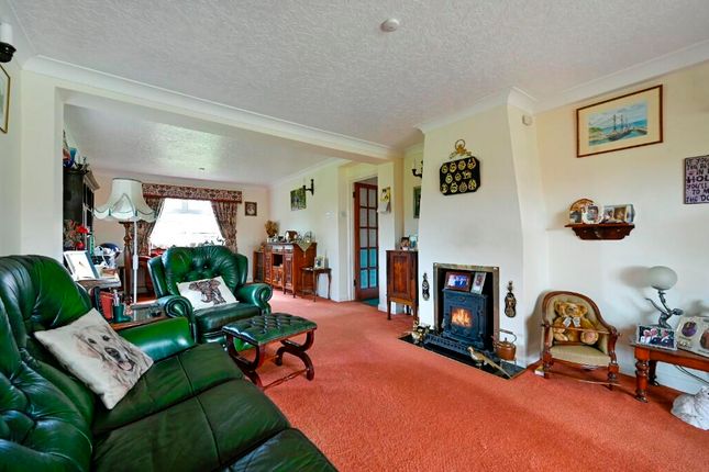 Walnut Tree Cottage, Frith Road, Aldington photo 4