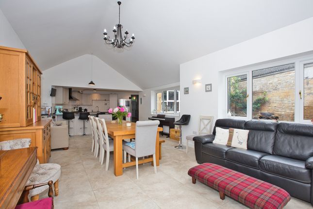 17, Water Street, Martock photo 4