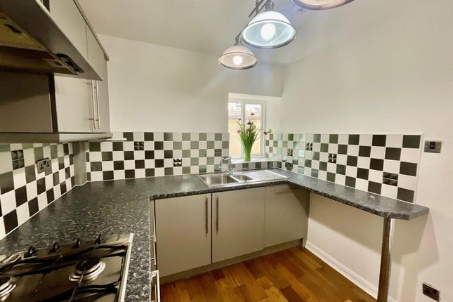 70, Bradway Road, Sheffield photo 3