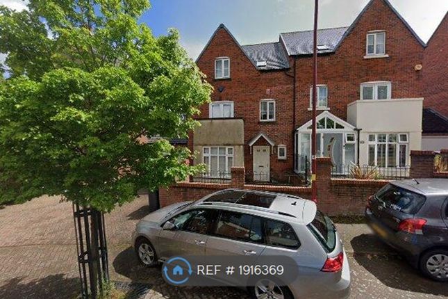 Semi-detached house to rent in Mead Avenue, Birmingham B16