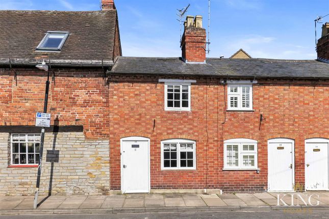 Thumbnail Cottage for sale in College Lane, Stratford-Upon-Avon