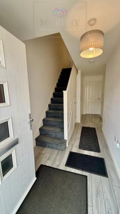 15 Bentley Crescent, Knottingley photo 3