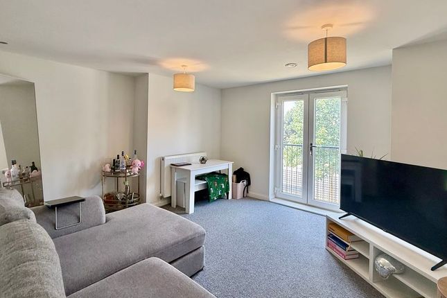 18, Pintail Close, Scunthorpe photo 3
