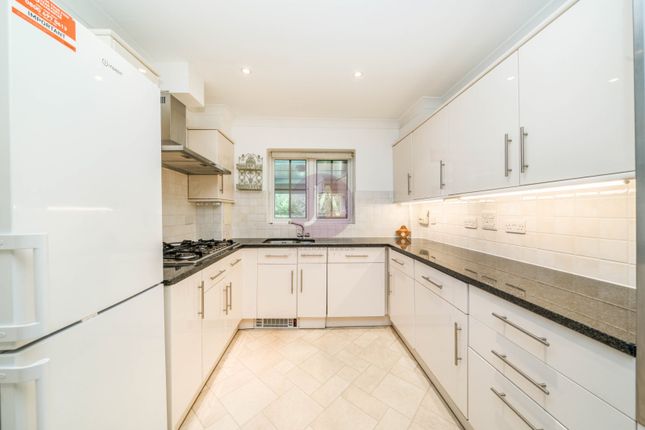 2,, Rochester Court, Mill Hill East photo 2