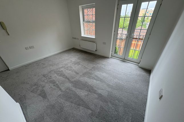 6, Lion Court, Northampton photo 4