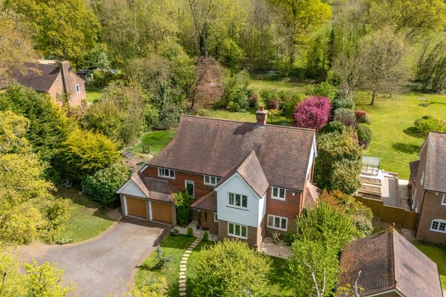 Deringwood, Smarden Road, Pluckley photo 2