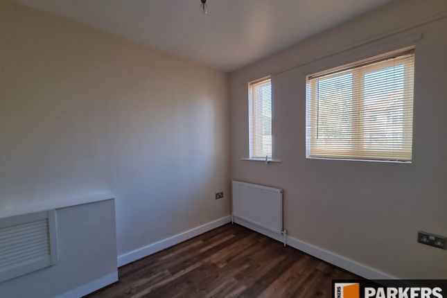 Flat 1, 90, Bitterne Road West, Southampton photo 4