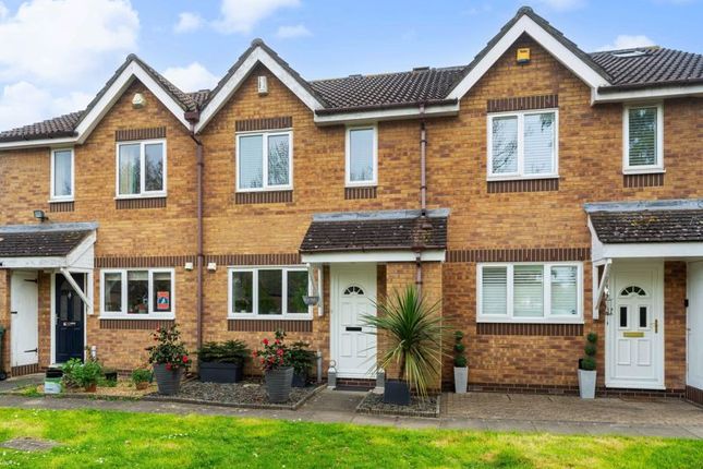 Terraced house for sale in Cotswold Way, Worcester Park