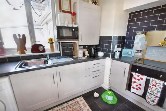 Flat for sale in Green Lane, Redruth