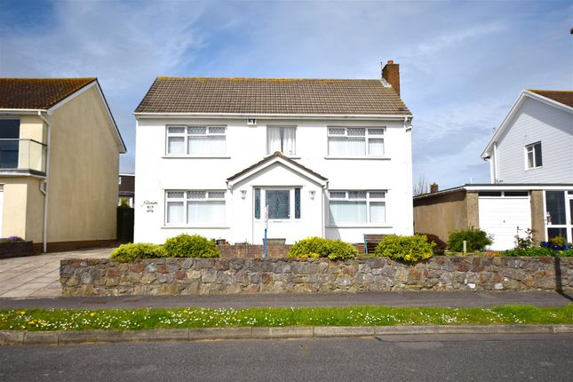 Detached house to rent in Marine Drive, Barry