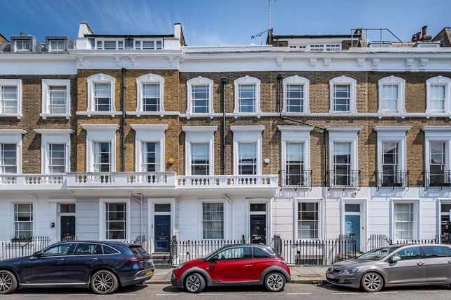 Thumbnail Terraced house to rent in Cambridge Street, London