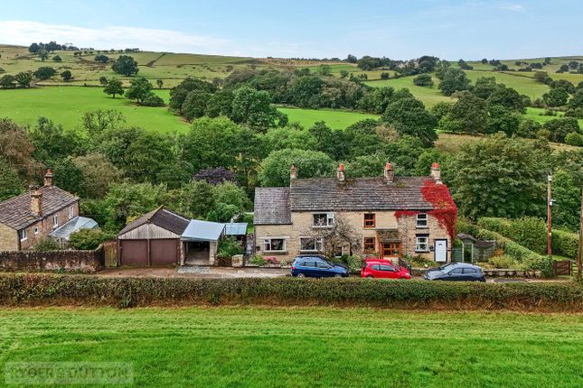 4, Coombes Lane, Glossop photo 2
