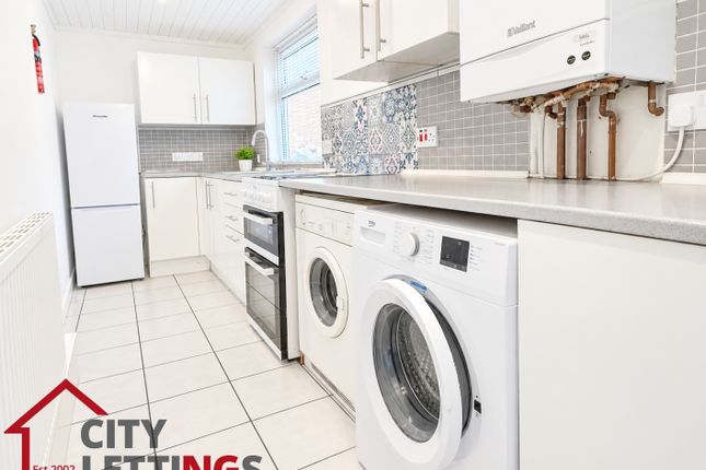 17, Finsbury Avenue, Sneinton photo 4