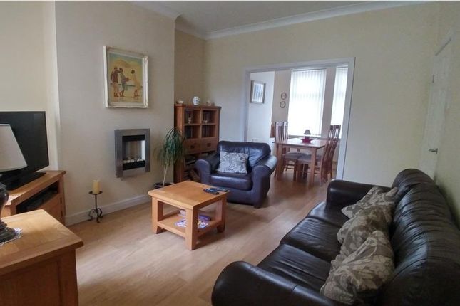 3, CAERPHILLY photo 2