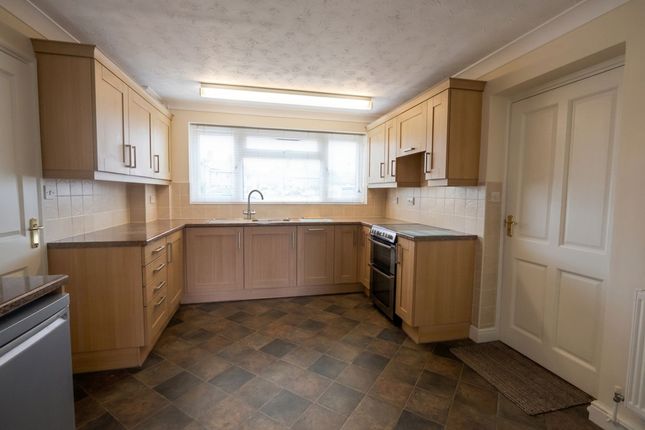 22 Woodfen Road, Ely photo 4