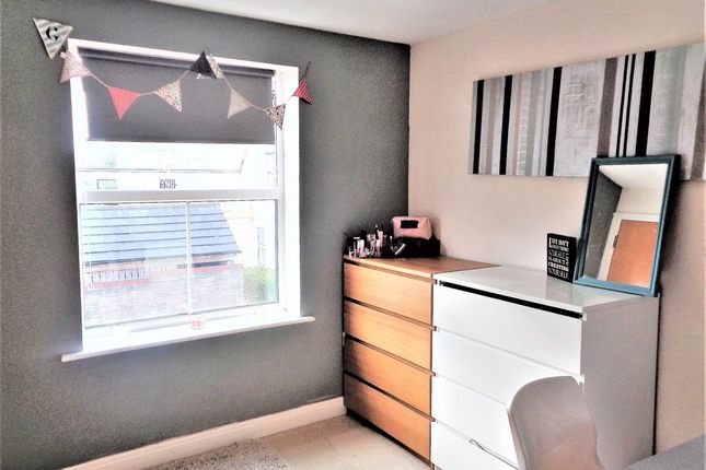 Flat to rent in Dragonfly Close, Kingswood, Bristol