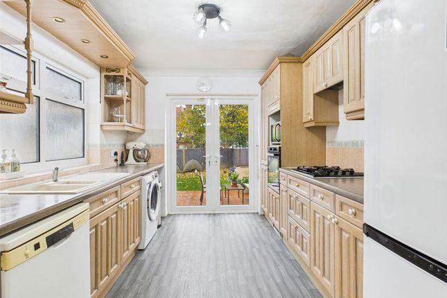 42, Elmgrove Road, Harrow photo 4