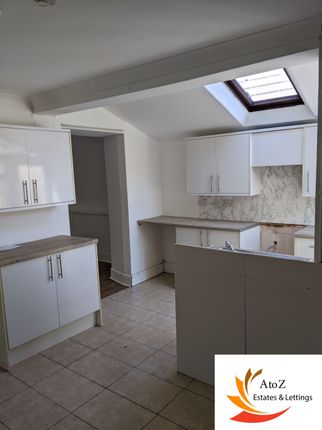 14 Stepney Place, Llanelli photo 4