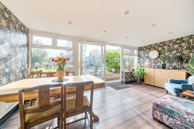 4, Station Road, Lingfield photo 2