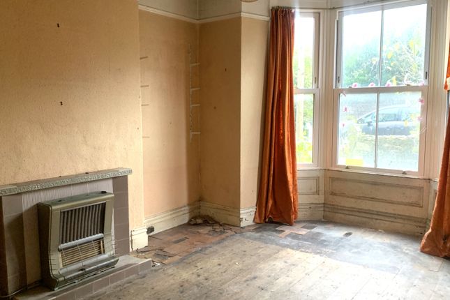 149, Aberegele Road, Colwyn Bay photo 3