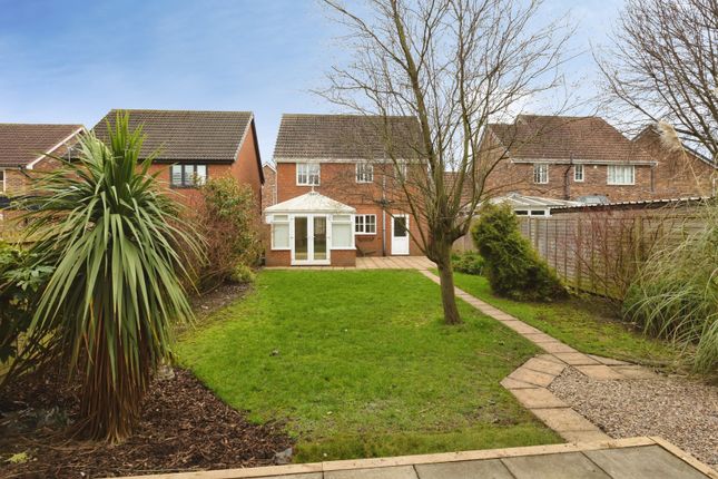 19, The Meadows, Darlington photo 2