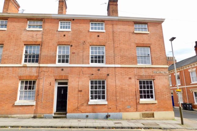 Thumbnail Town house to rent in Newtown Street, Leicester