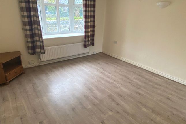 35, Kennedy Avenue, Cheshire photo 4