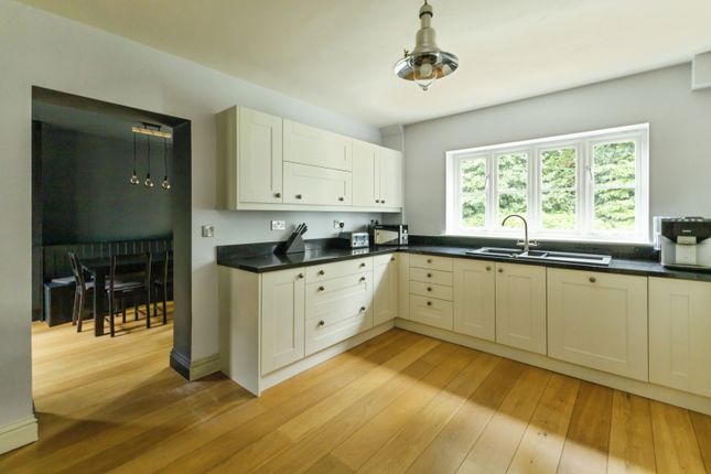 1, Highfields Place, Northiam photo 4