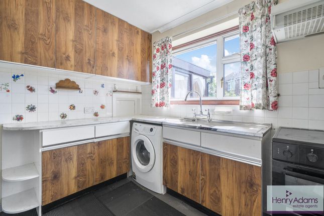 7 Barnside Way, Liss photo 4