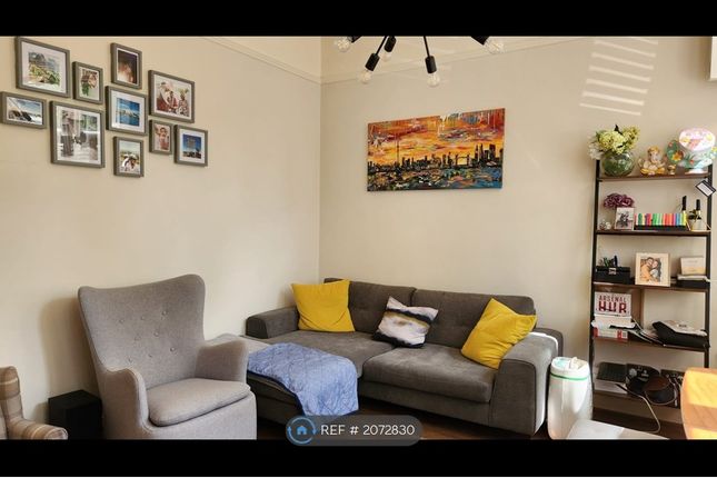 Thumbnail Flat to rent in Hamilton Road, London