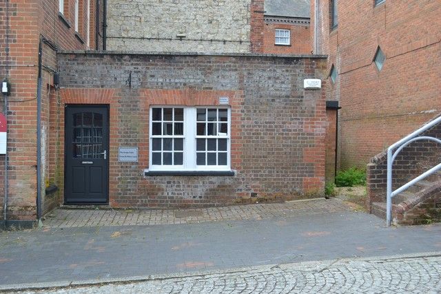 Thumbnail Office to let in Cross &amp; Pillory Lane, Alton