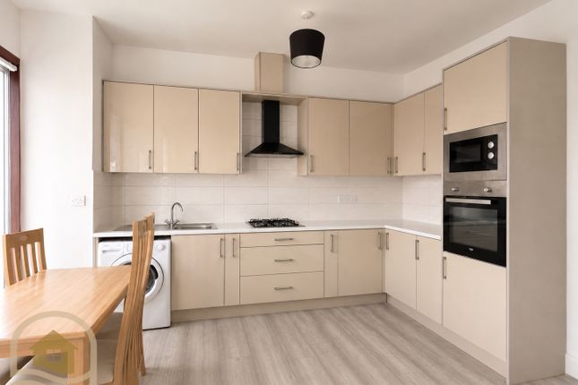 Flat 2, 134, Abbotts Road, Southall photo 2