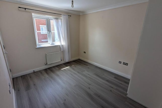 1, Provan Court, Ipswich photo 5