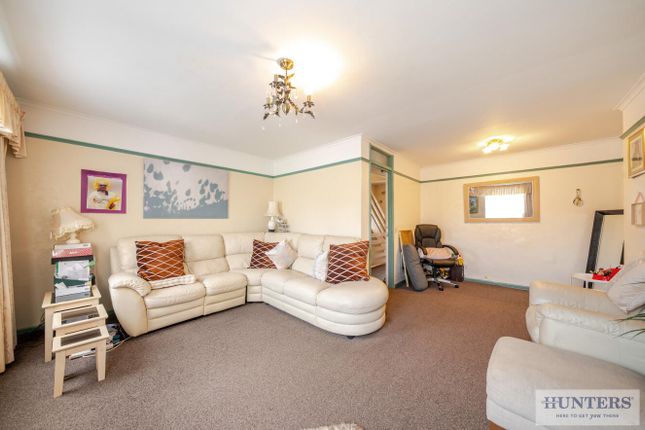 1, St. Edmunds Close, Erith photo 2