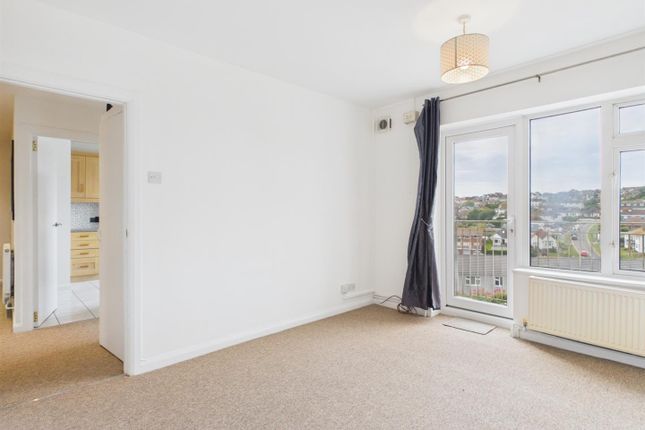 Flat 2, Reba Court, Saltdean, Brighton photo 3