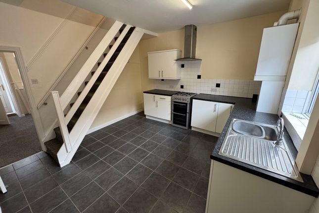8, Robinson Street, Bolton photo 2