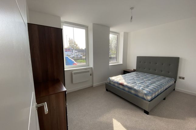 Flat 2, The Post House Eastern Avenue, Gloucester photo 5