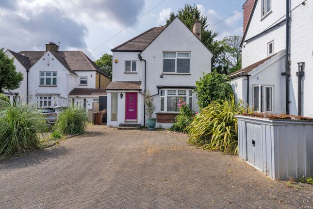 Three Bedroom One Bathroom Detached House For Sale In Heston Tw5