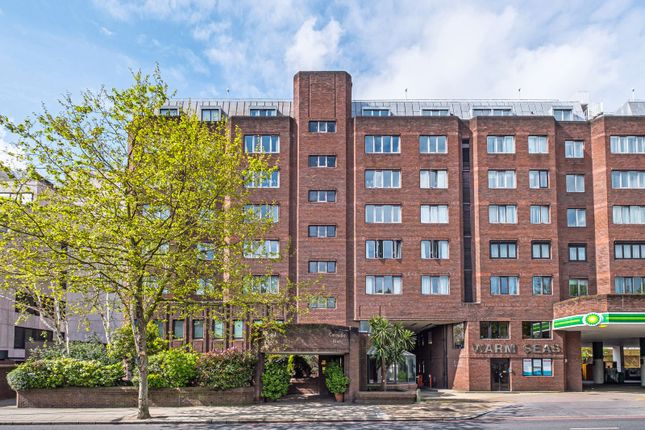 Thumbnail Flat for sale in Wellington Road, London