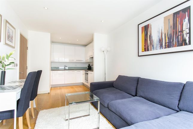 Thumbnail Flat to rent in Gillingham Street, Pimlico