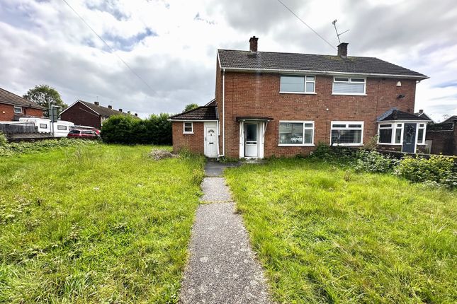 Property to rent in Burnham Avenue, Llanrumney, Cardiff.