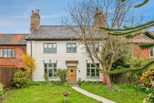 3-bed house on The Cottage, The Street, NORTH WALSHAM, £325,000