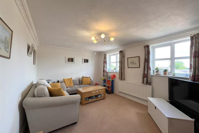 6, Galbraith Close, Congleton photo 3