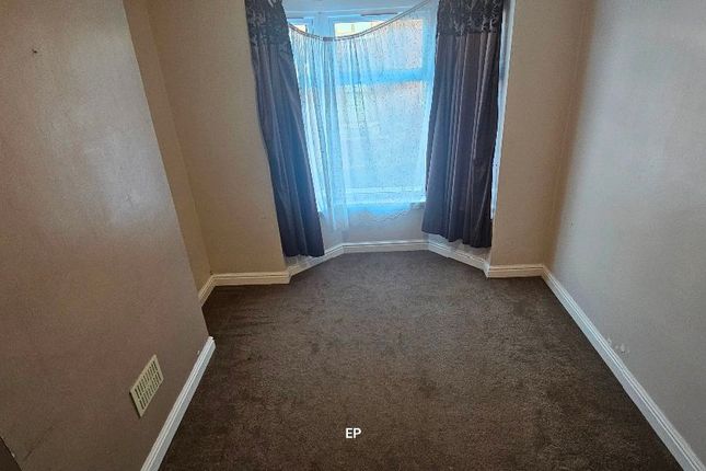 71 Frederick Road, Leicester photo 5