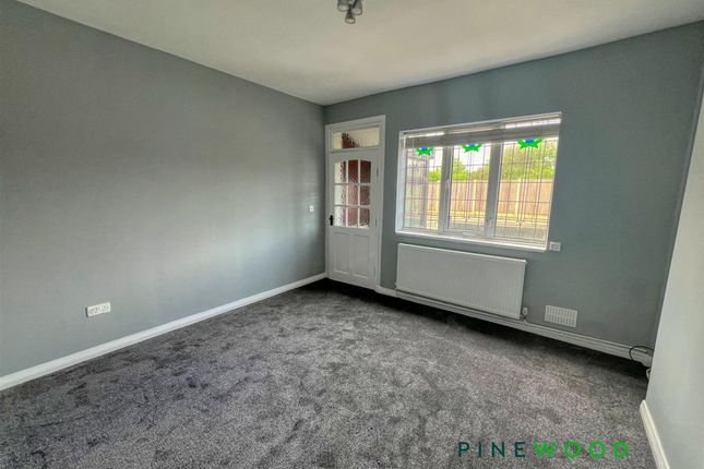 19 Welbeck Road, Chesterfield photo 2