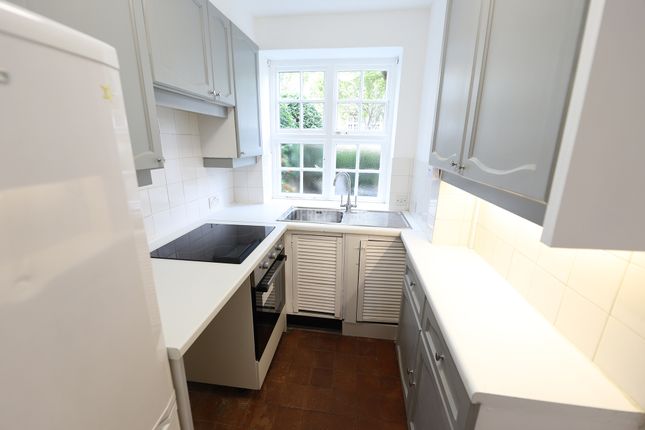 Bigwood Court, Bigwood Court, Hampstead Garden Suburb photo 5