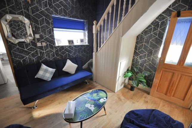 39, Parkside Road, Birkenhead photo 2