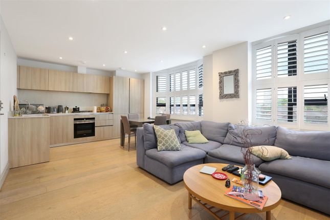 Flat 14, 30 York Road, London photo 4
