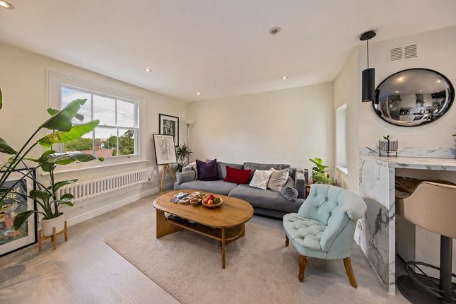 24a, Palace Road, East Molesey photo 3